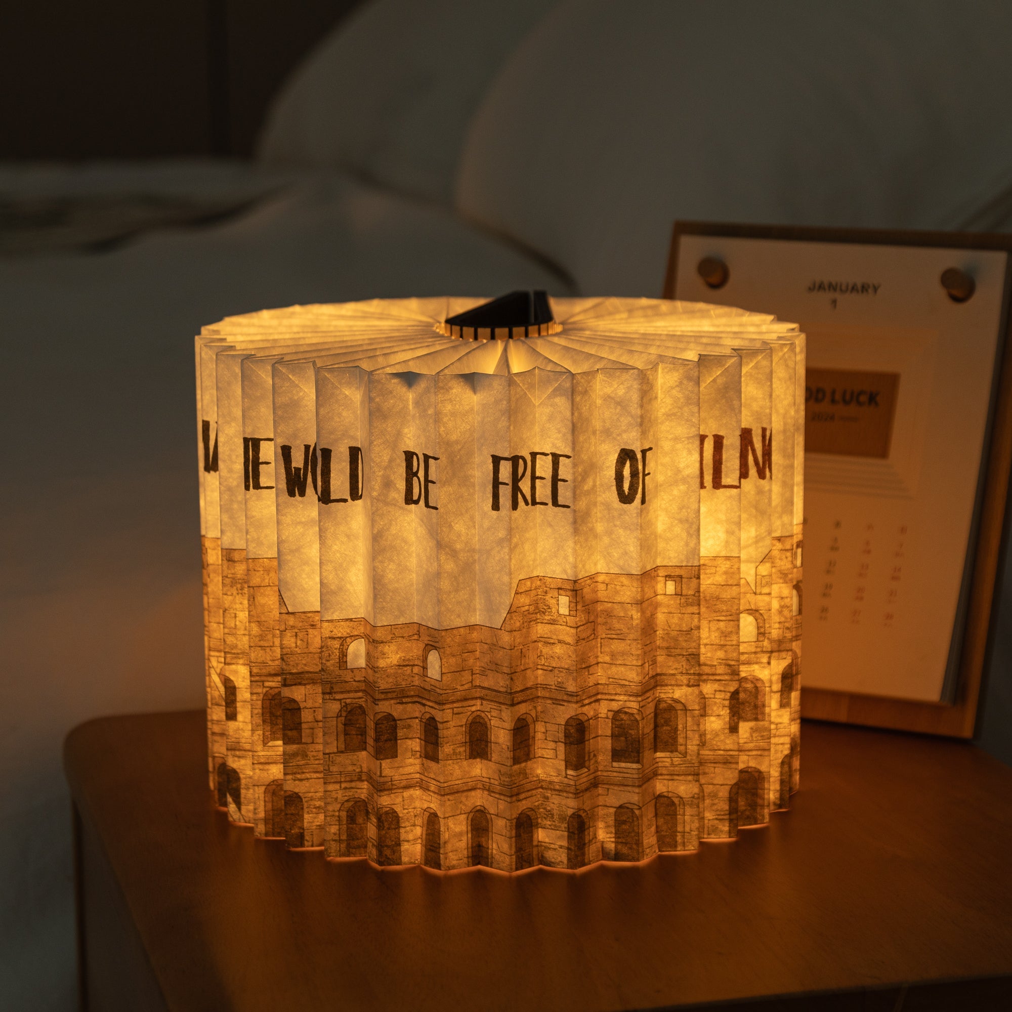 Roman Colosseum 360° Book Lamp